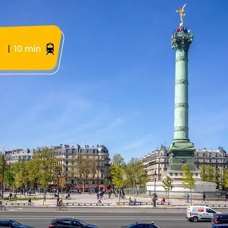Martine Suite, Place De La Republique Apartment