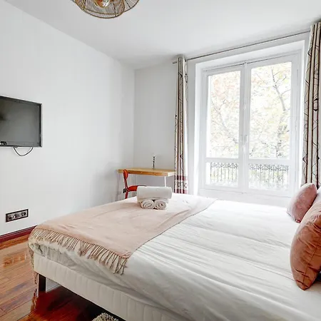 Martine Suite, Place De La République Appartamento *